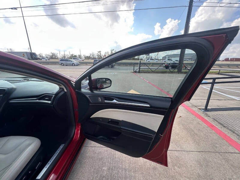 2017 Ford Fusion Titanium