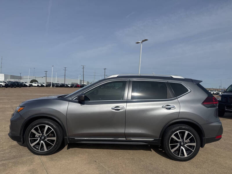 2020 Nissan Rogue SL