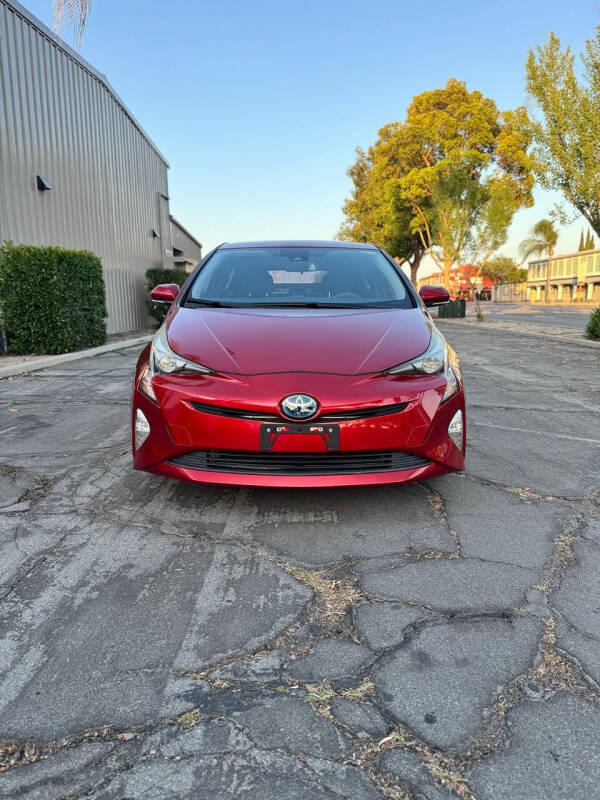 2017 Toyota Prius Three Touring
