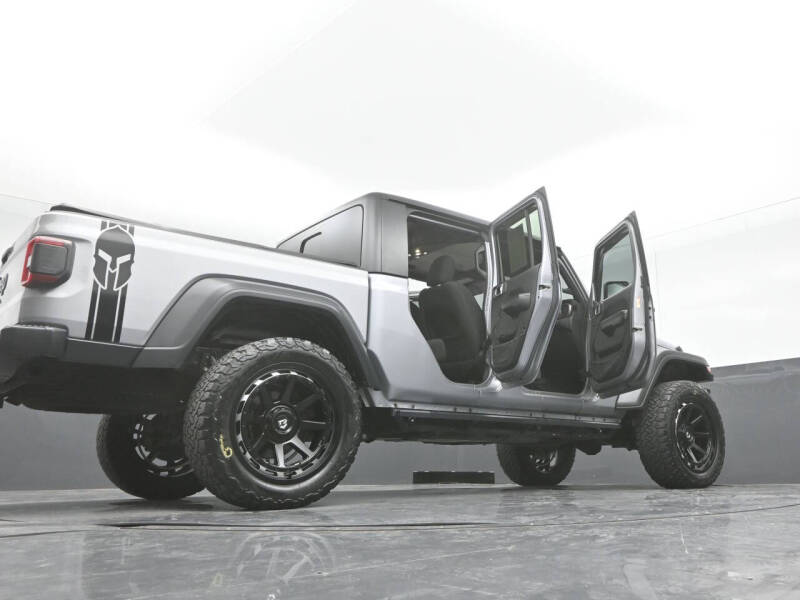 2020 Jeep Gladiator Sport