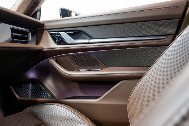 2020 Porsche Taycan Turbo S