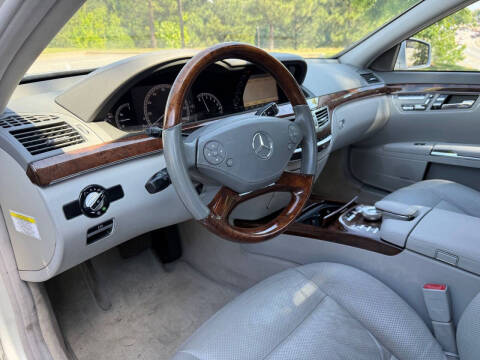 2010 Mercedes-Benz S-Class S 550