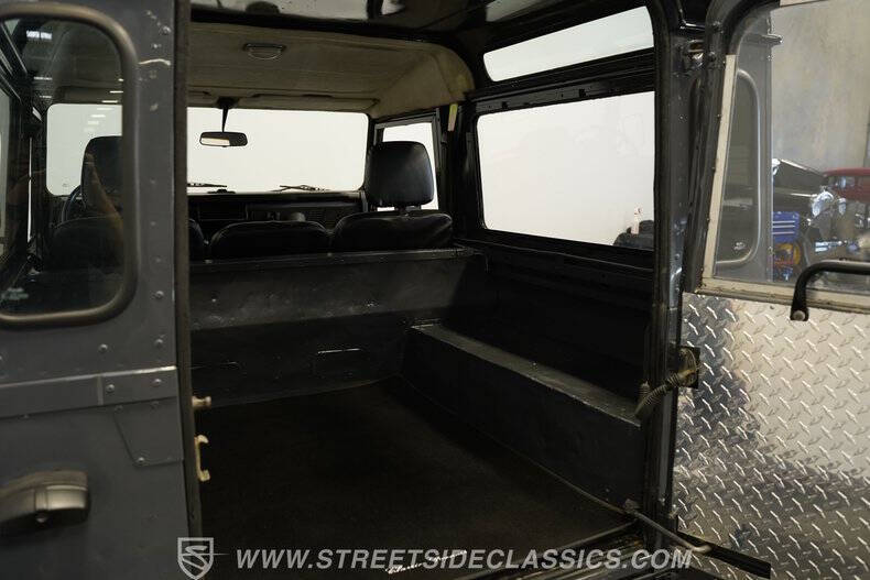1987 Land Rover Defender