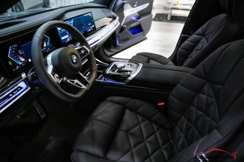 2025 BMW 7 Series 740i