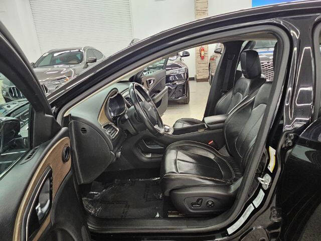 2015 Chrysler 200 C