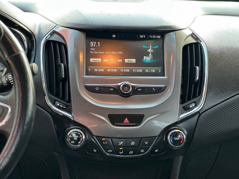 2016 Chevrolet Cruze LT Auto