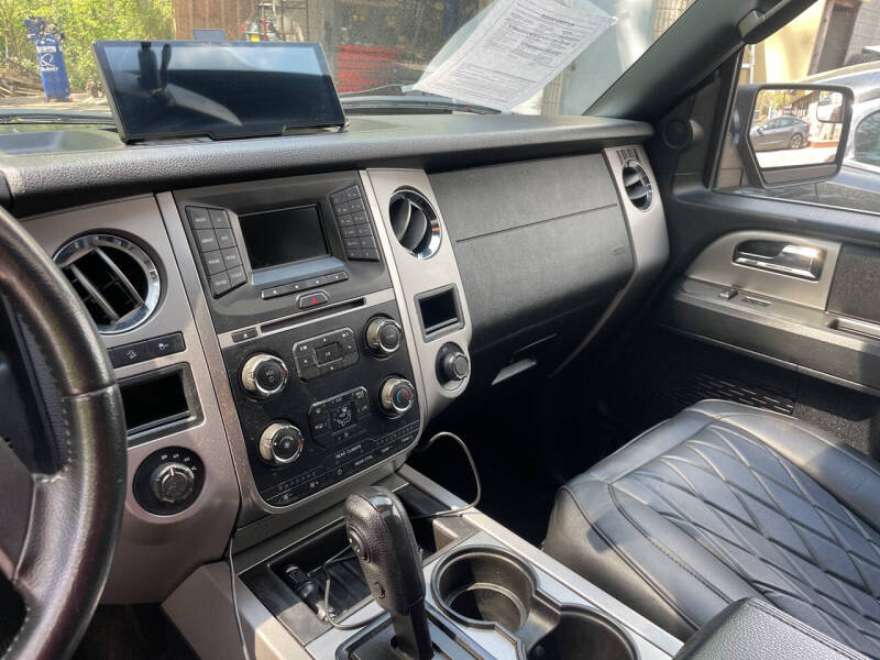 2017 Ford Expedition XLT