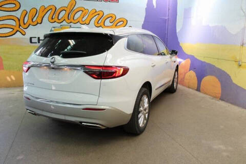 2021 Buick Enclave Essence