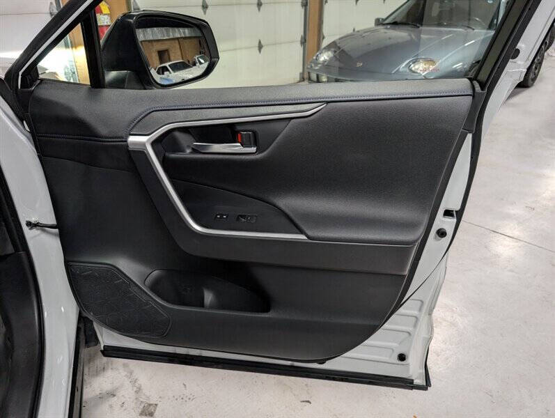 2024 Toyota RAV4 Hybrid XSE