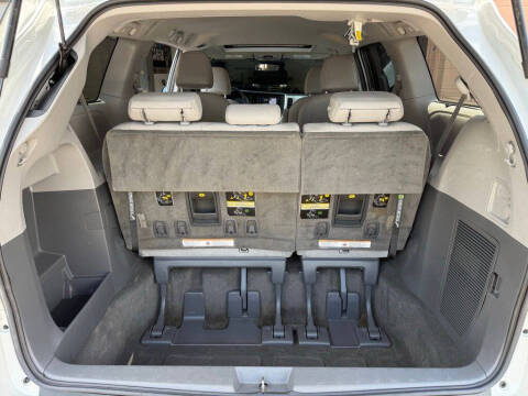 2017 Toyota Sienna