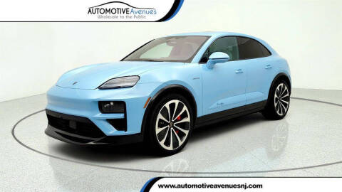 2025 Porsche Macan Turbo Electric