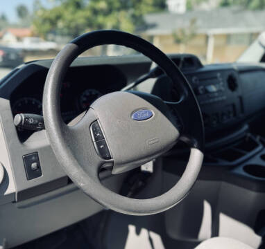 2009 Ford E-Series E-350 SD