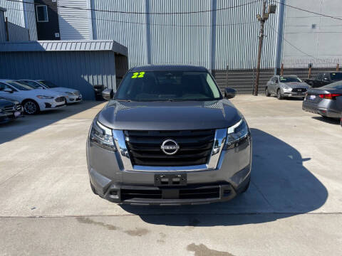2022 Nissan Pathfinder S