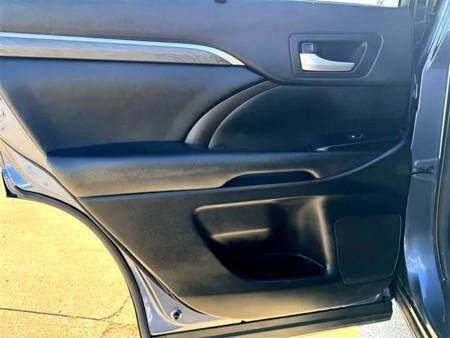 2017 Toyota Highlander