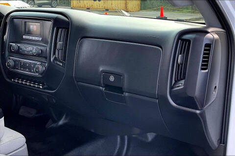 2022 Chevrolet Silverado 5500HD
