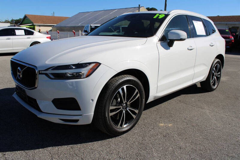 2019 Volvo XC60 T6 Momentum