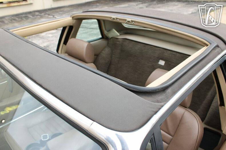 1988 Jaguar XJ-Series