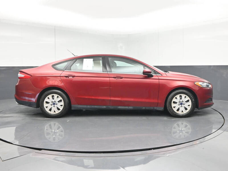 2013 Ford Fusion S