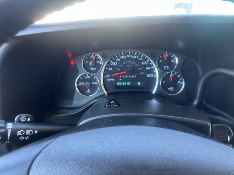 2022 Chevrolet Express 2500