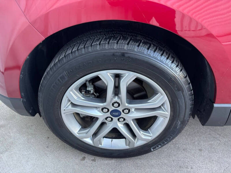 2017 Ford Edge Titanium