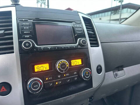 2017 Nissan Frontier SV