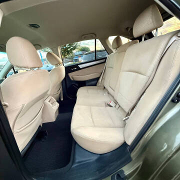 2018 Subaru Outback 2.5i Premium