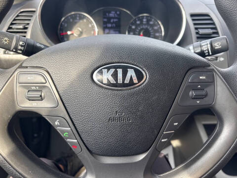 2015 Kia Forte LX