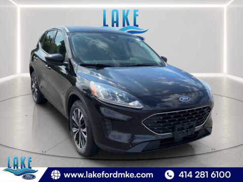 2022 Ford Escape SE Photo