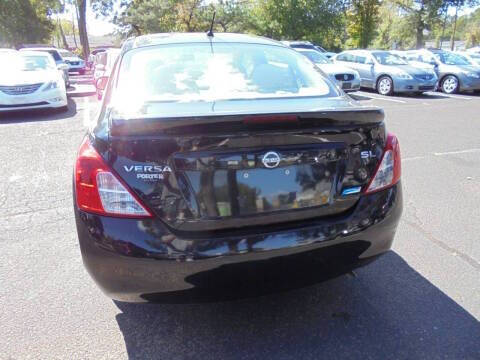 2013 Nissan Versa 1.6 SL