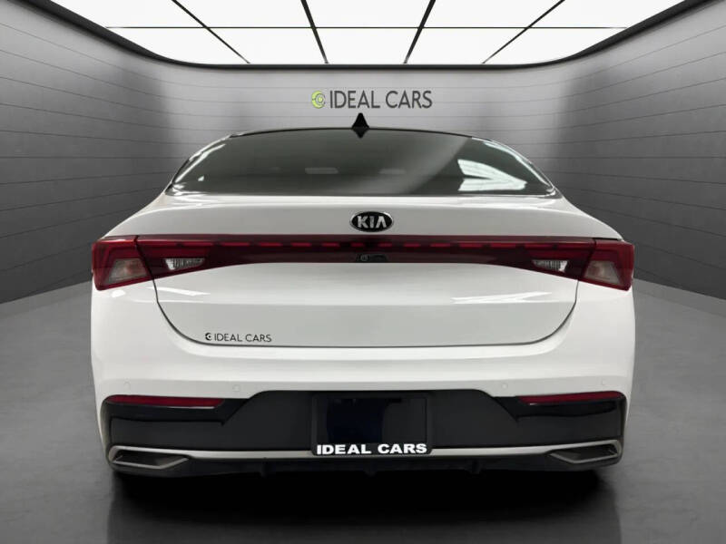 2021 Kia K5 EX