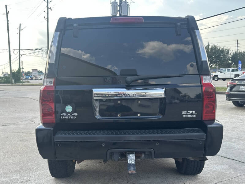 2006 Jeep Commander Limited