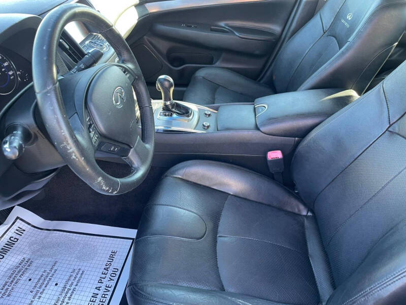 2011 Infiniti G25 Sedan