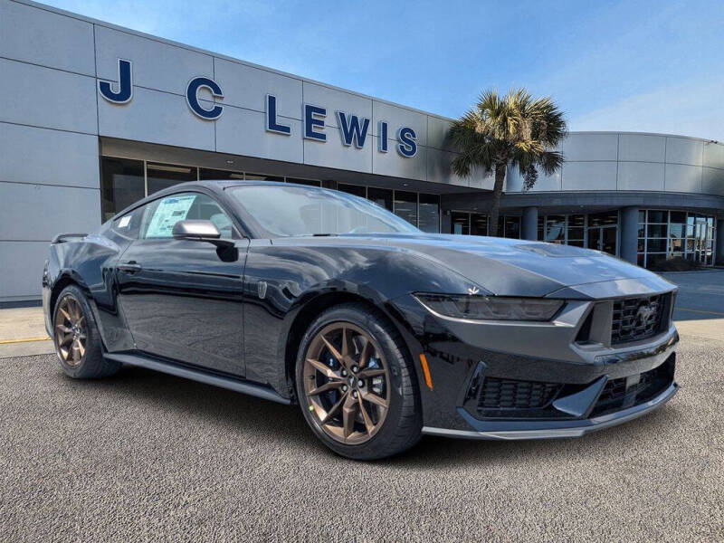 2025 Ford Mustang Dark Horse