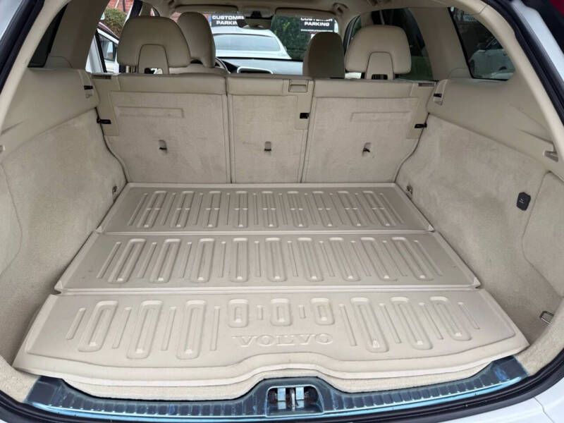 2016 Volvo XC60 T5 Drive-E Premier