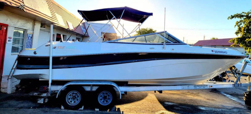 2002 Four Winns Horizon 260