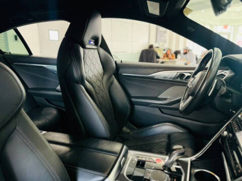 2022 BMW M8 Competition