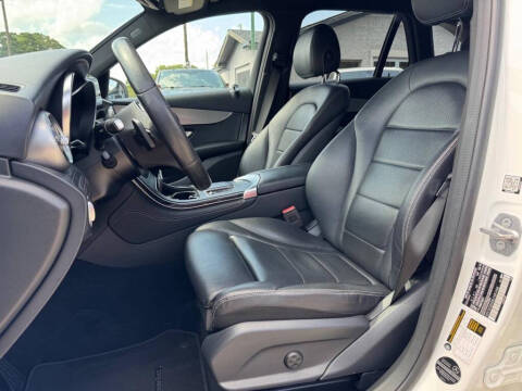 2020 Mercedes-Benz GLC GLC 300