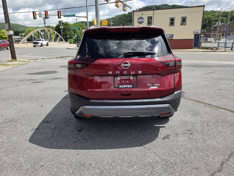 2023 Nissan Rogue SL