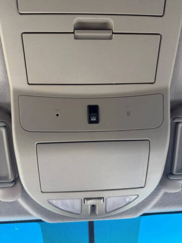 2011 Nissan Titan SL