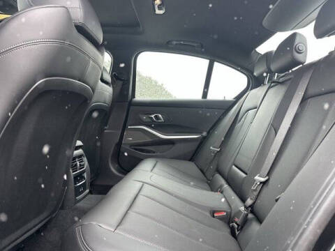 2024 BMW 3 Series 330i xDrive