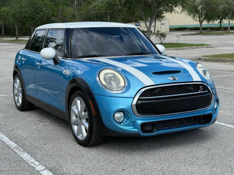2015 MINI Hardtop 4 Door Cooper S
