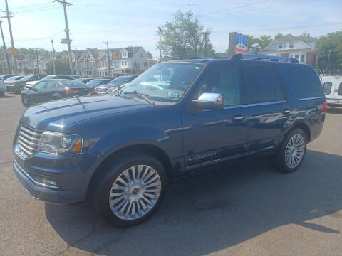 2017 Lincoln Navigator Select