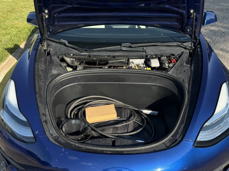 2019 Tesla Model 3 Standard Range Plus