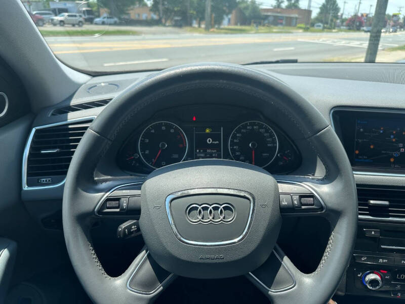 2016 Audi Q5 2.0T quattro Premium Plus