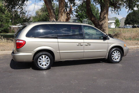2002 Chrysler Town and Country EX