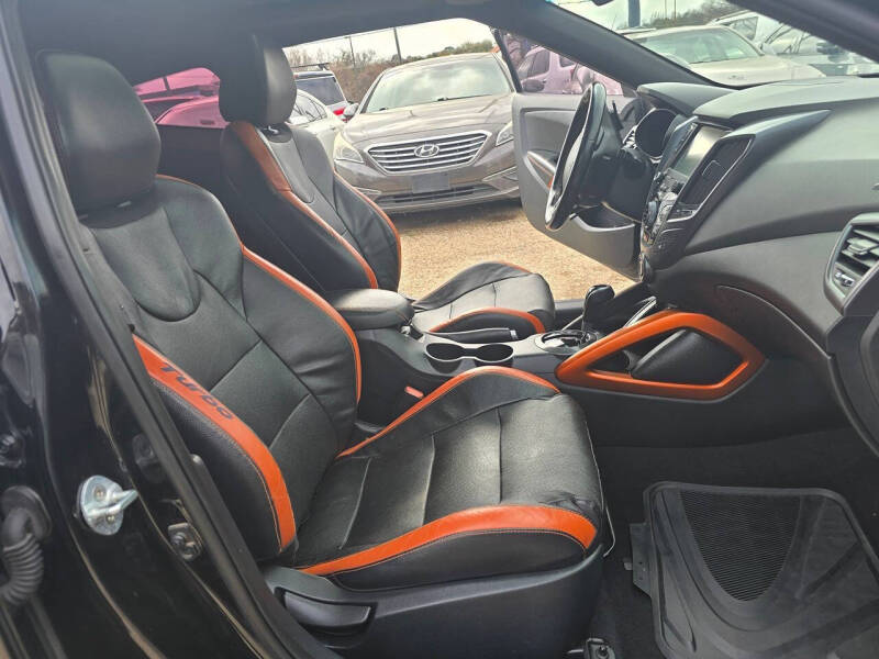 2016 Hyundai Veloster Turbo
