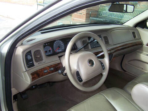 2004 Mercury Grand Marquis GS