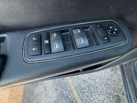 2018 Chrysler 300 Limited