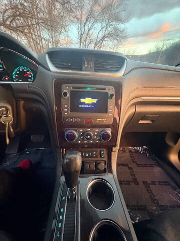 2017 Chevrolet Traverse LT