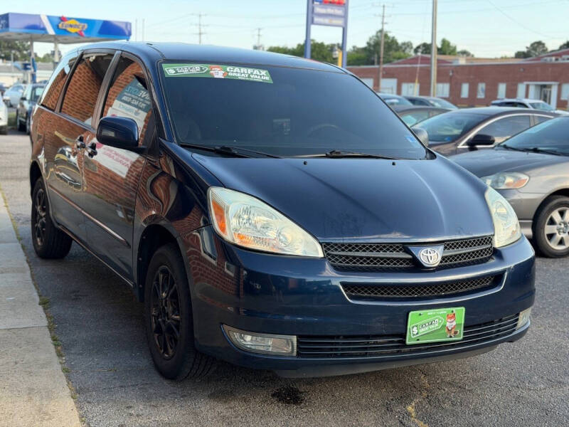 2004 Toyota Sienna XLE 7 Passenger